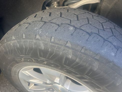 Used 2020 Chevrolet Silverado 1500 LT w/ Texas Edition image 5