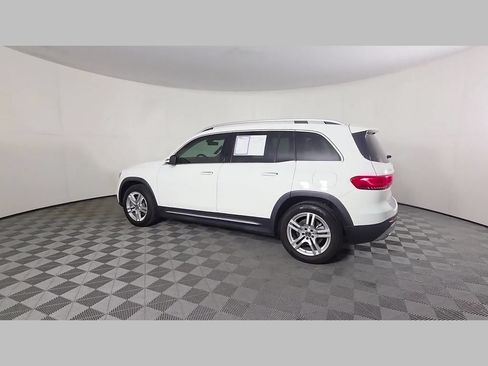 Used 2020 Mercedes-Benz GLB 250 image 43