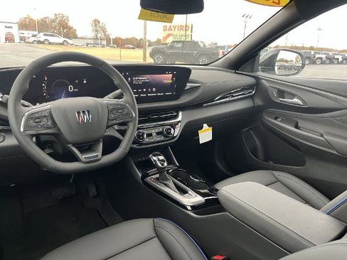 New 2026 Buick Envista Sport Touring image 3