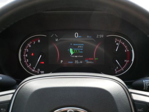 Certified 2022 Toyota RAV4 Limited image 21