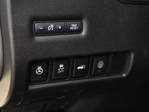 Used 2024 Nissan Murano SL AWD/4WD image 12
