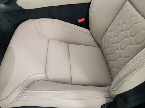 New 2026 Volvo XC90 T8 Plus w/ Protection Package Premier AWD/4WD image 13