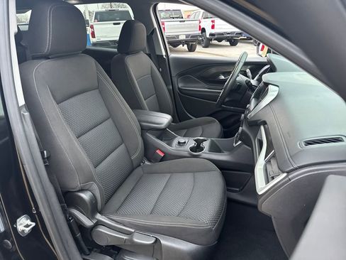 Used 2024 GMC Terrain SLE image 13