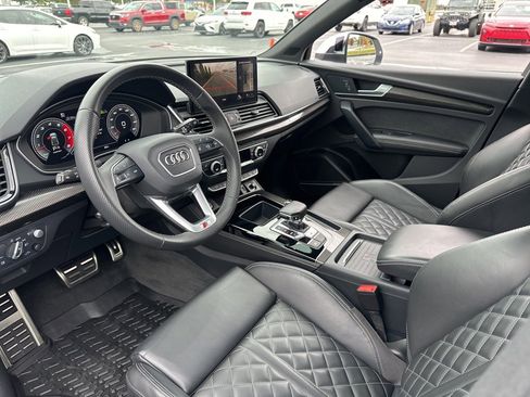 Used 2023 Audi SQ5 Prestige w/ Prestige Package image 28