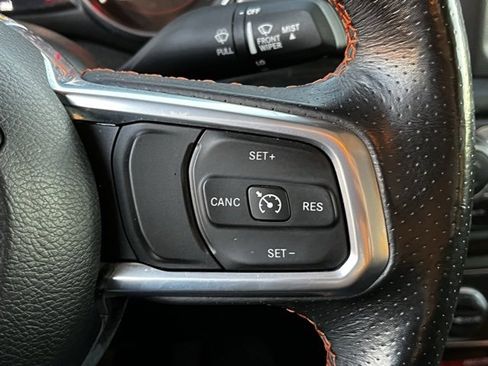 Certified 2021 Jeep Gladiator Mojave image 22