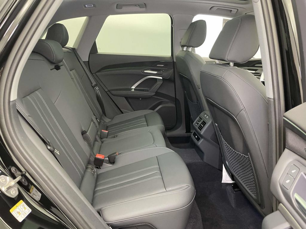 New 2026 Audi Q5 Premium Plus AWD/4WD image 22
