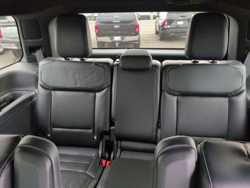 New 2026 Ford Expedition Platinum w/ Stealth Performance Package AWD/4WD image 37