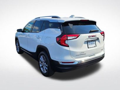 Used 2024 GMC Terrain SLT