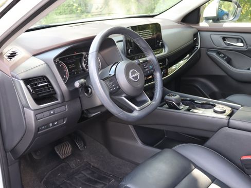 Used 2023 Nissan Rogue SL w/ SL Premium Package AWD/4WD image 29
