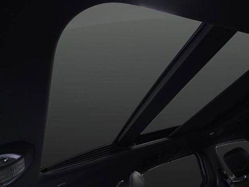 New 2026 Chrysler Pacifica Limited w/ S Appearance Package image 7