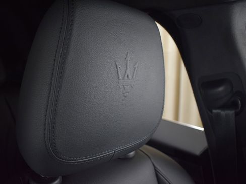 Certified 2024 Maserati Grecale GT image 37