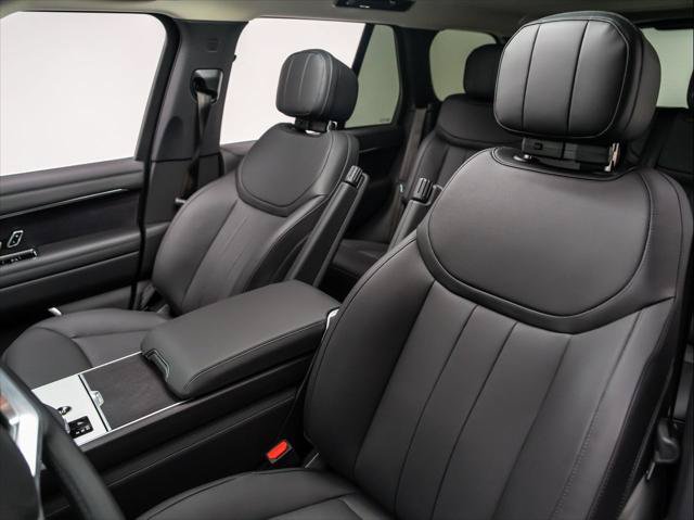 New 2026 Land Rover Range Rover SE AWD/4WD image 15