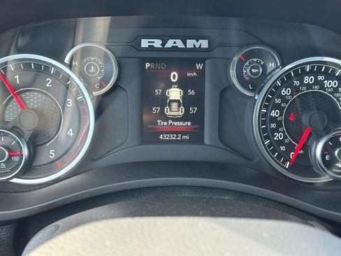 Used 2024 RAM 2500 Big Horn image 20