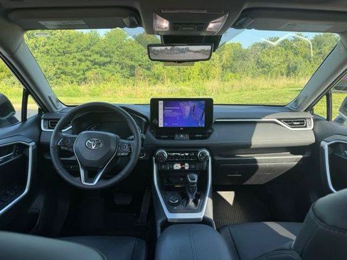 Certified 2023 Toyota RAV4 XLE Premium AWD/4WD image 16
