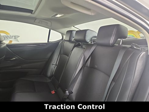 Used 2021 Lexus ES 350 w/ Premium Package image 13