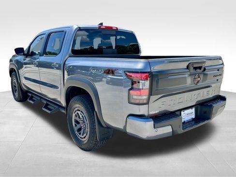 Certified 2025 Nissan Frontier PRO-4X AWD/4WD image 9