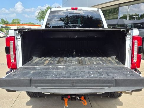 Used 2023 Ford F250 Lariat w/ Lariat Ultimate Package AWD/4WD image 22