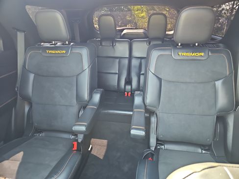 Used 2026 Ford Explorer Tremor w/ Tremor Ultimate Package AWD/4WD image 19