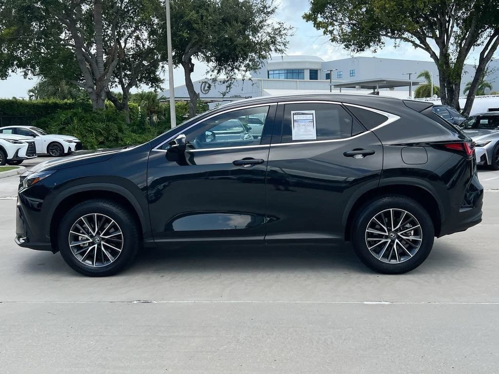 Certified 2025 Lexus NX 350 AWD w/ Accessory Package (2T) image 4