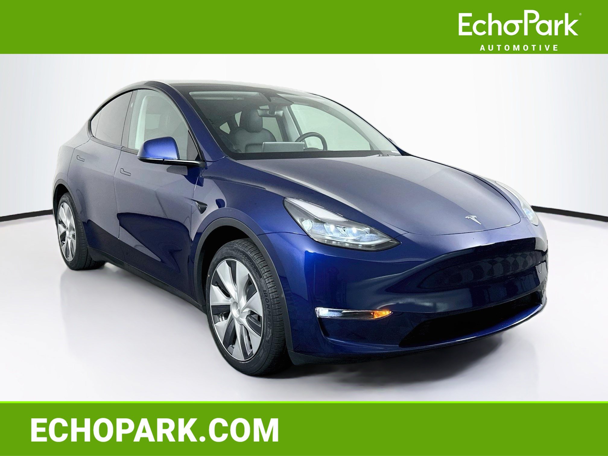 Used 2023 Tesla Model Y Long Range AWD/4WD image 1