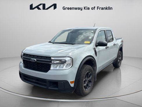 Used 2023 Ford Maverick XLT w/ Equipment Group 300A Standard AWD/4WD image 3