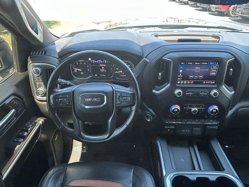 Used 2020 GMC Sierra 1500 AT4 w/ AT4 Premium Package image 16