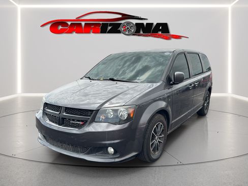 Used 2018 Dodge Grand Caravan SE FWD image 12