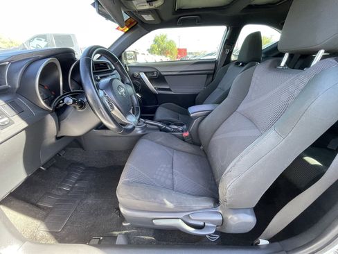 Used 2013 Scion tC FWD image 12