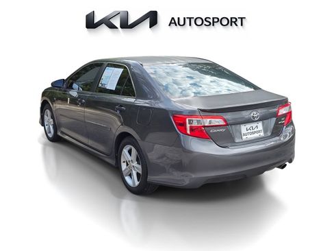 Used 2013 Toyota Camry SE FWD image 7