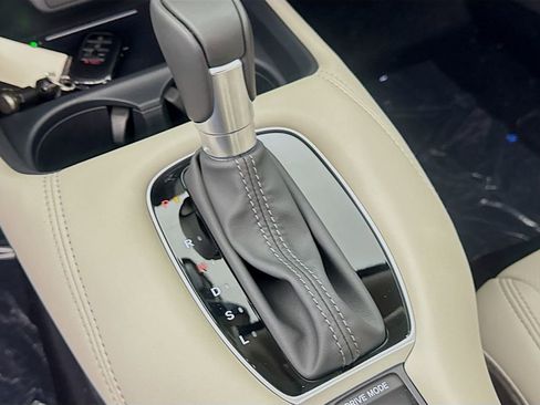 New 2026 Honda HR-V EX-L image 25