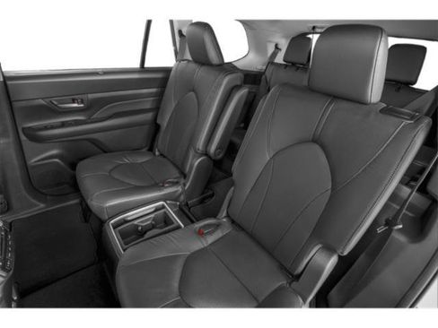 Certified 2026 Toyota Grand Highlander AWD image 12
