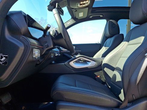 Used 2025 Mercedes-Benz GLE 350 4MATIC image 13