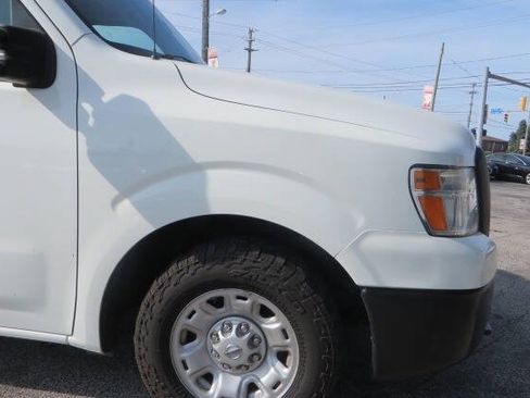 Used 2019 Nissan NV 2500 SV RWD image 25