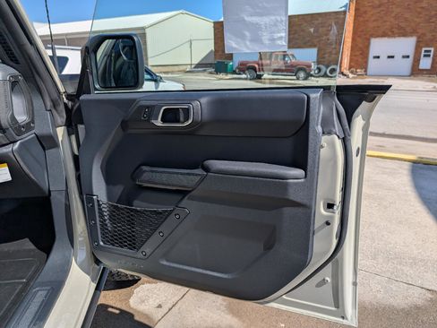 New 2026 Ford Bronco Badlands AWD/4WD image 19