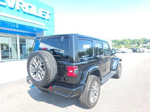 Used 2024 Jeep Wrangler High Altitude AWD/4WD image 7