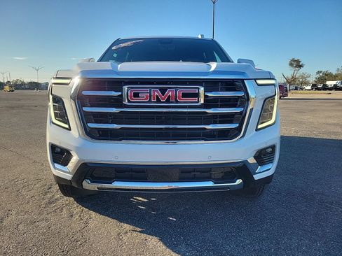 New 2026 GMC Yukon XL Elevation w/ Elevation Premium Package image 3