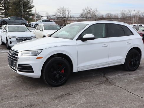 Used 2018 Audi Q5 2.0T Premium image 2