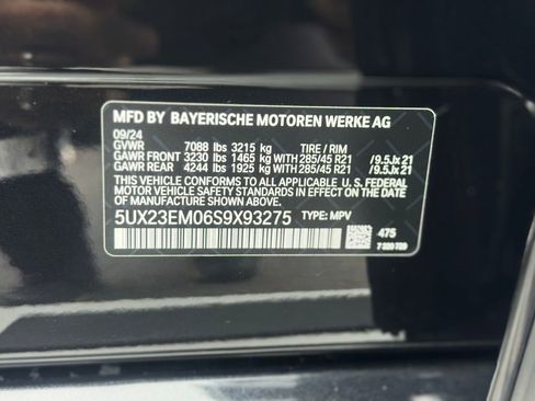 Used 2025 BMW X7 xDrive40i w/ Premium Package AWD/4WD image 11