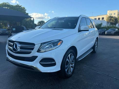 Used 2018 Mercedes-Benz GLE 350 image 2