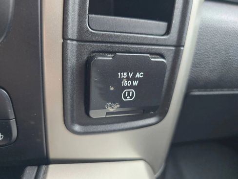 Used 2016 RAM 1500 Big Horn image 29
