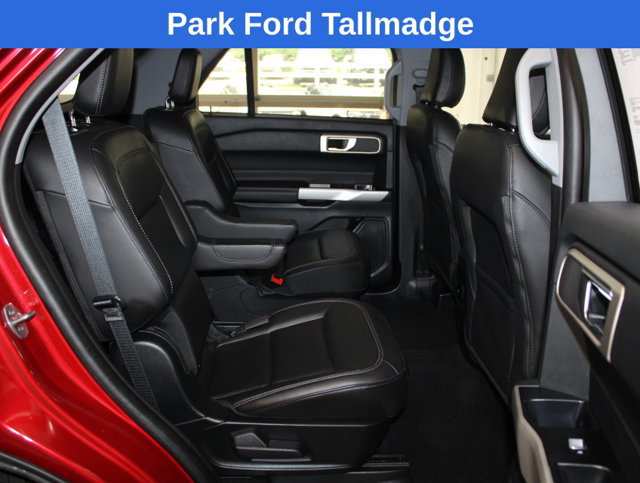 Used 2023 Ford Explorer XLT w/ Equipment Group 202A AWD/4WD image 26