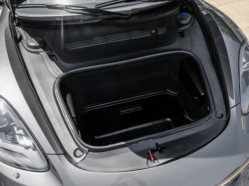 Used 2019 Porsche 718 Boxster RWD image 51