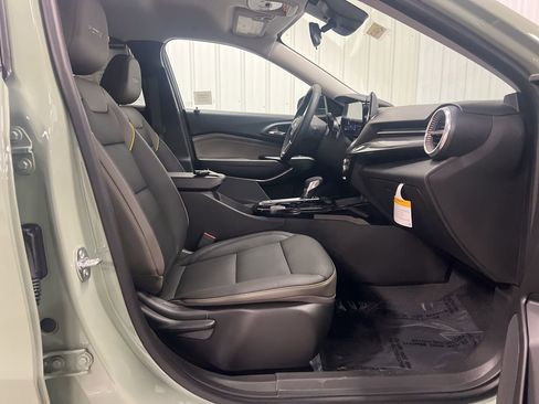 New 2026 Chevrolet Trax ACTIV w/ Driver Confidence Package image 8