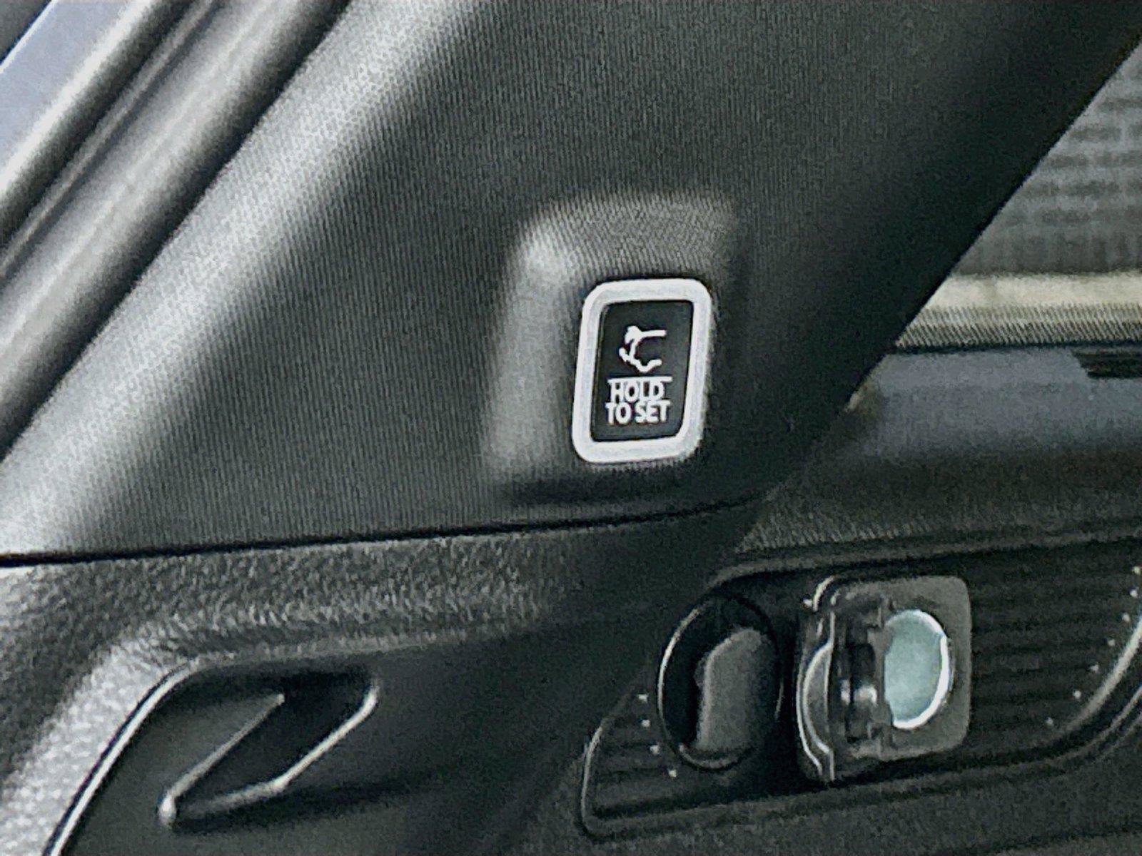 New 2027 Jeep Grand Cherokee Limited AWD/4WD image 15