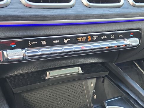 New 2026 Mercedes-Benz GLE 580 4MATIC image 24