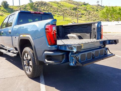 New 2026 GMC Sierra 2500 Denali w/ Denali Reserve Package AWD/4WD image 14