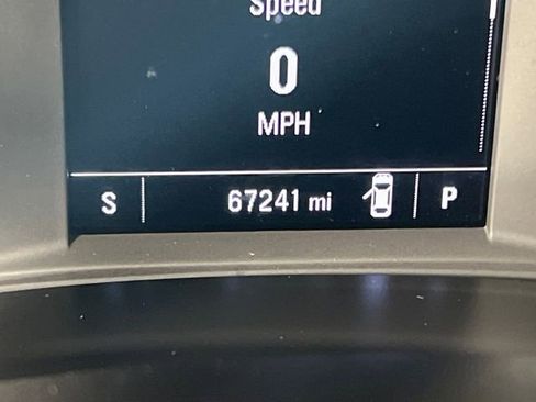 Used 2024 Chevrolet Malibu LT FWD image 17