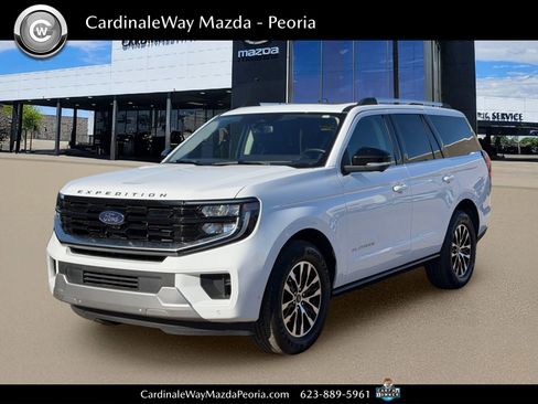 Used 2025 Ford Expedition Platinum AWD/4WD image 1