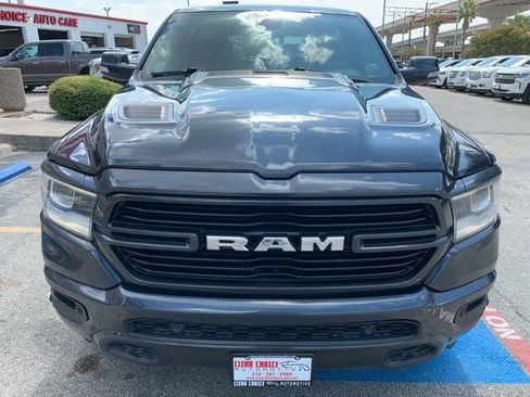 Used 2019 RAM 1500 Laramie AWD/4WD image 7