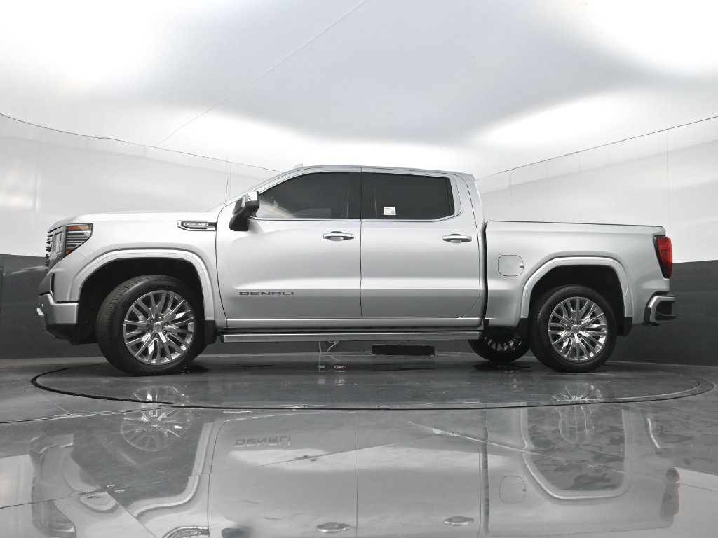 Used 2022 GMC Sierra 1500 Denali RWD image 28